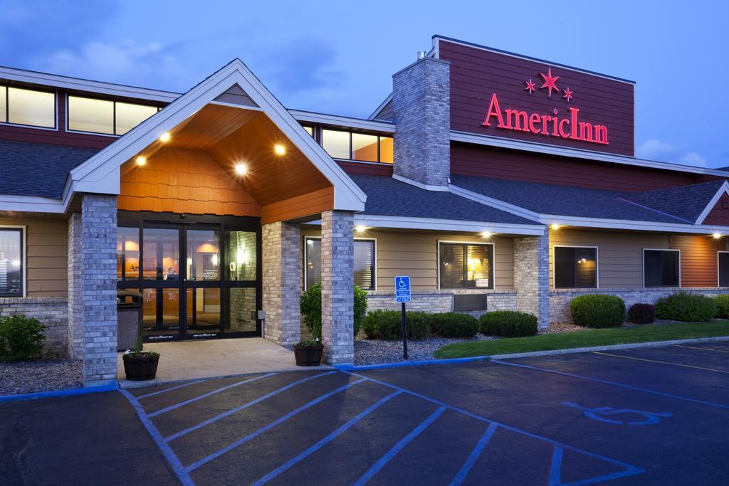 Americinn By Wyndham Fergus Falls Conference Center Dış mekan fotoğraf